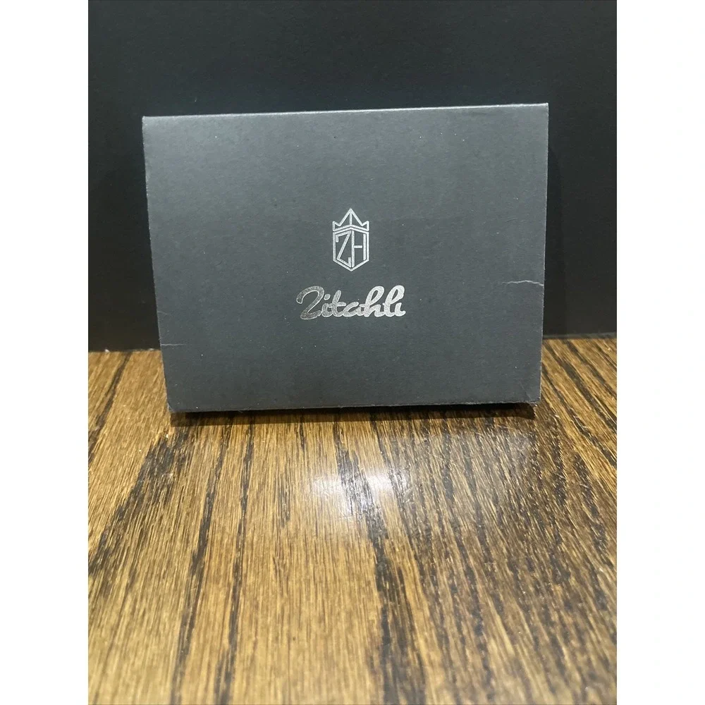 Minimalist Black Carbon Fiber Style Zitahli Men's Stylish Modern Wallet